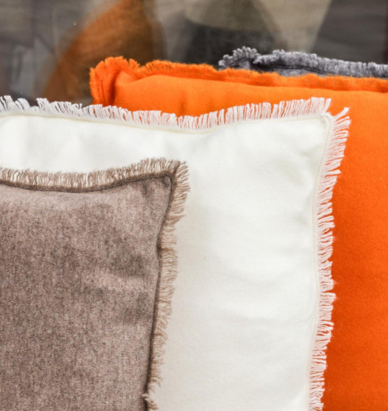 Philomene, Cashmere cusion