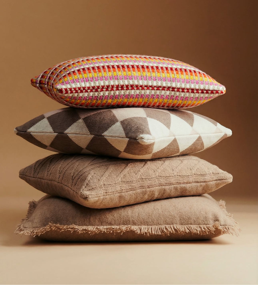 Philomene, Cashmere cusion