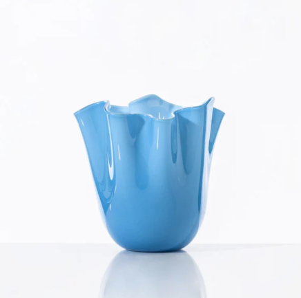 Fazzoletto, Medium sculptural glass vase