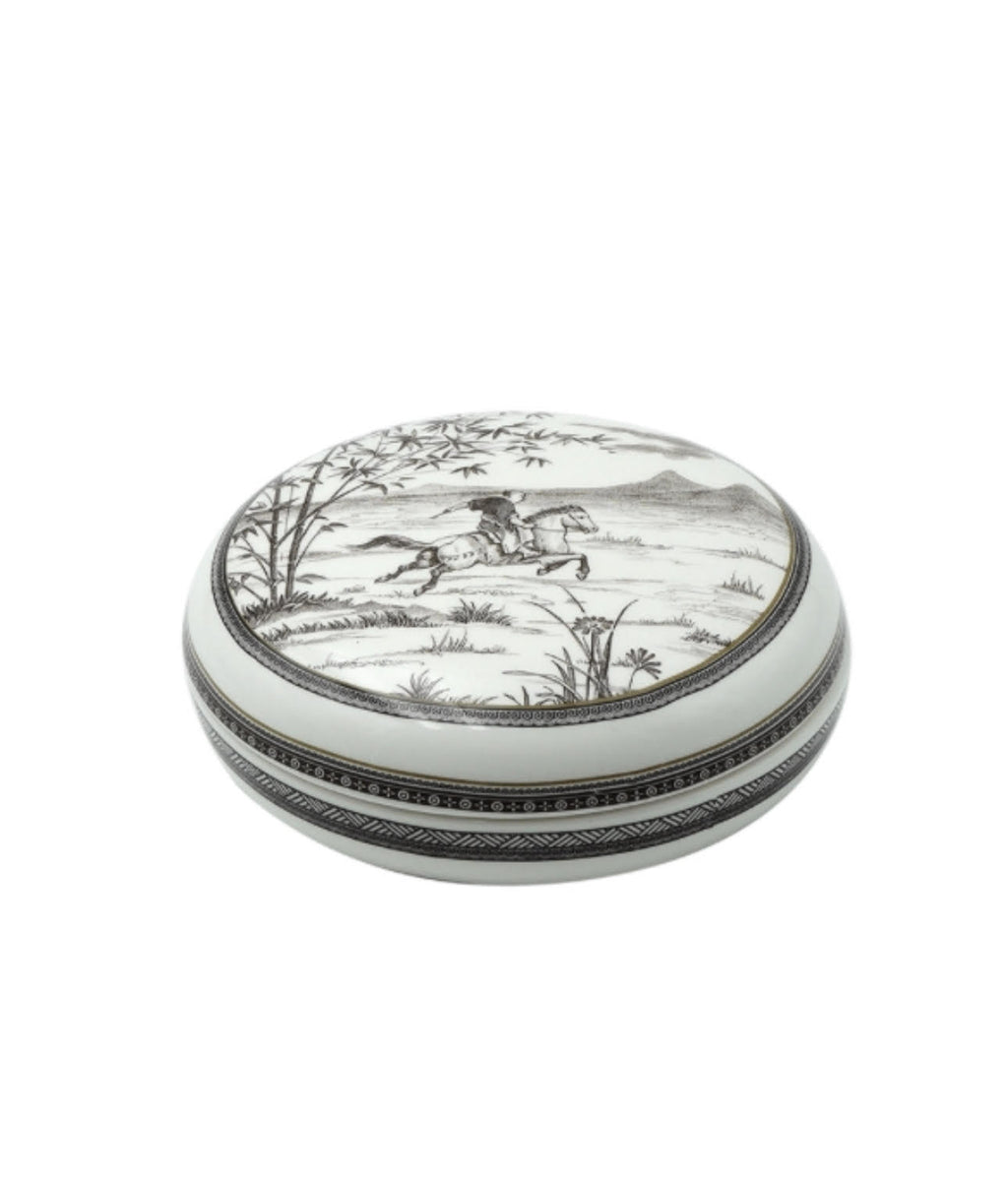 Gien, Cavalier des steppes, Round box.